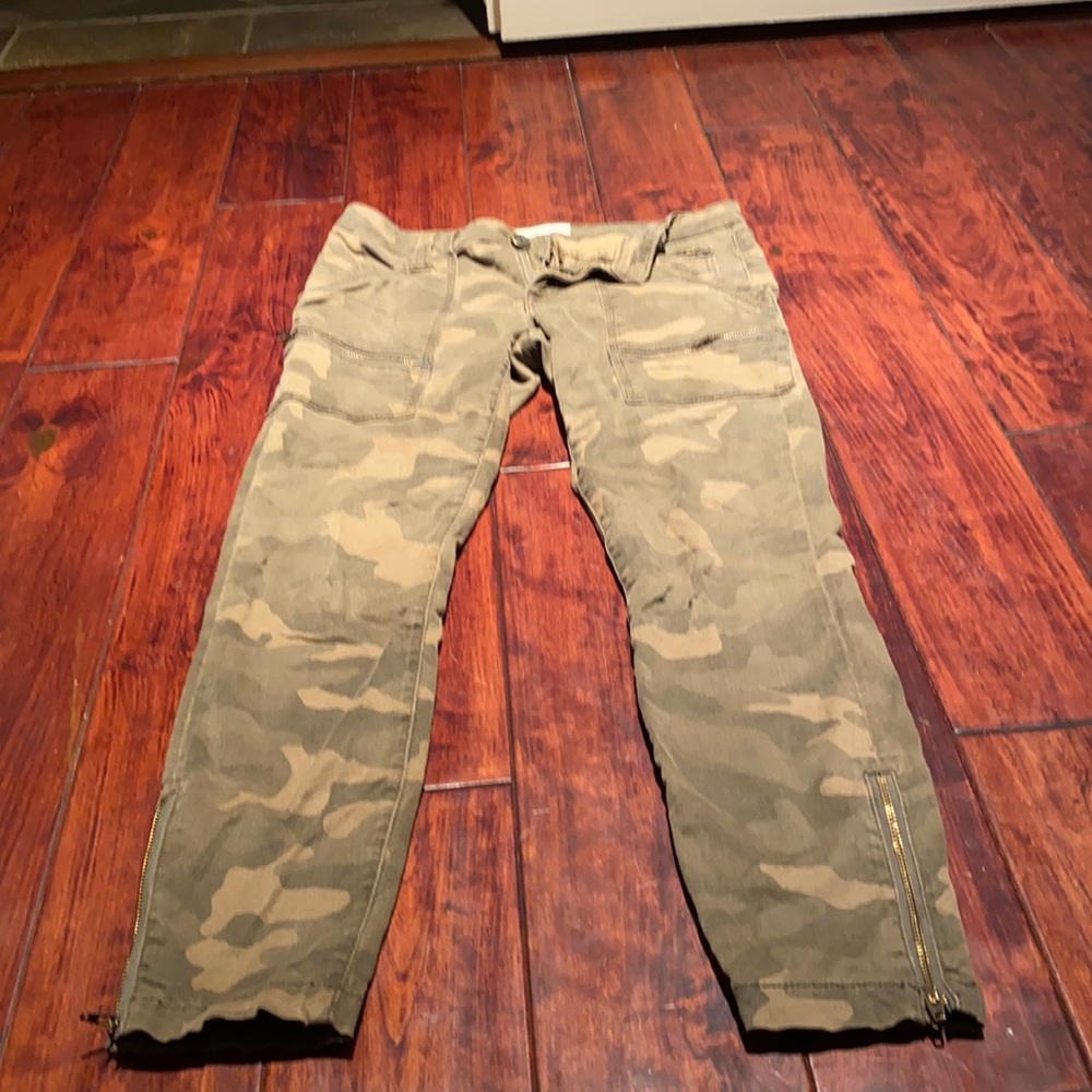 Camo Joie Park Skinny Jeans - size 27